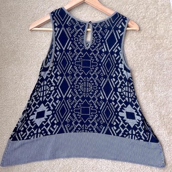 Monteau Los Angeles Small Patterned Navy Tank - Picture 2 of 5